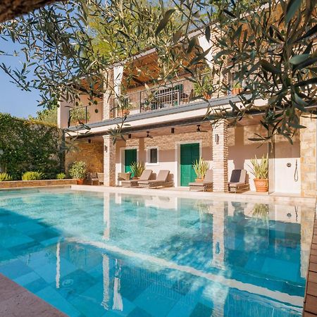 Vila Robida Rooms & Spa Črni Kal Exteriör bild