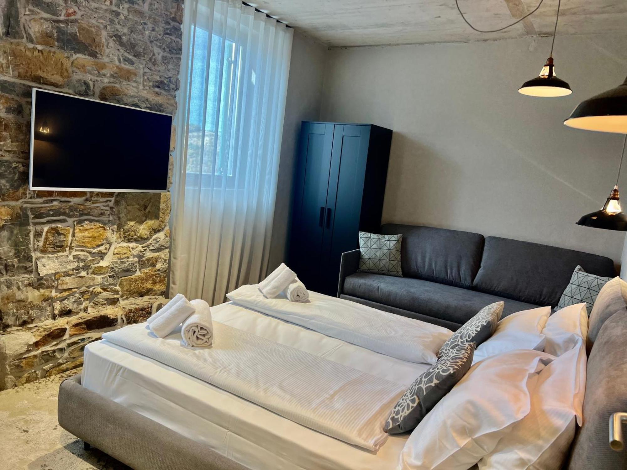 Vila Robida Rooms & Spa Črni Kal Exteriör bild