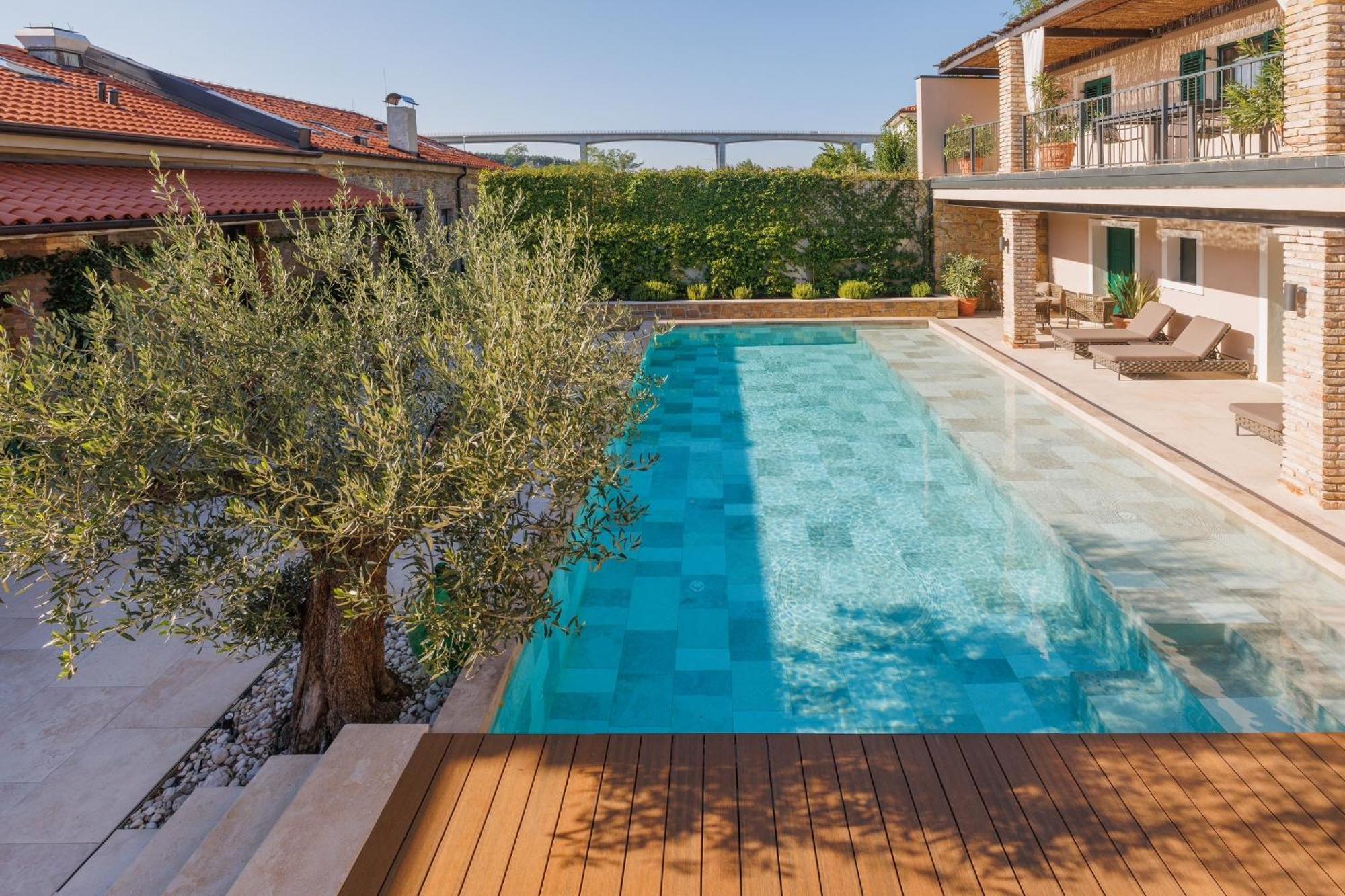 Vila Robida Rooms & Spa Črni Kal Exteriör bild